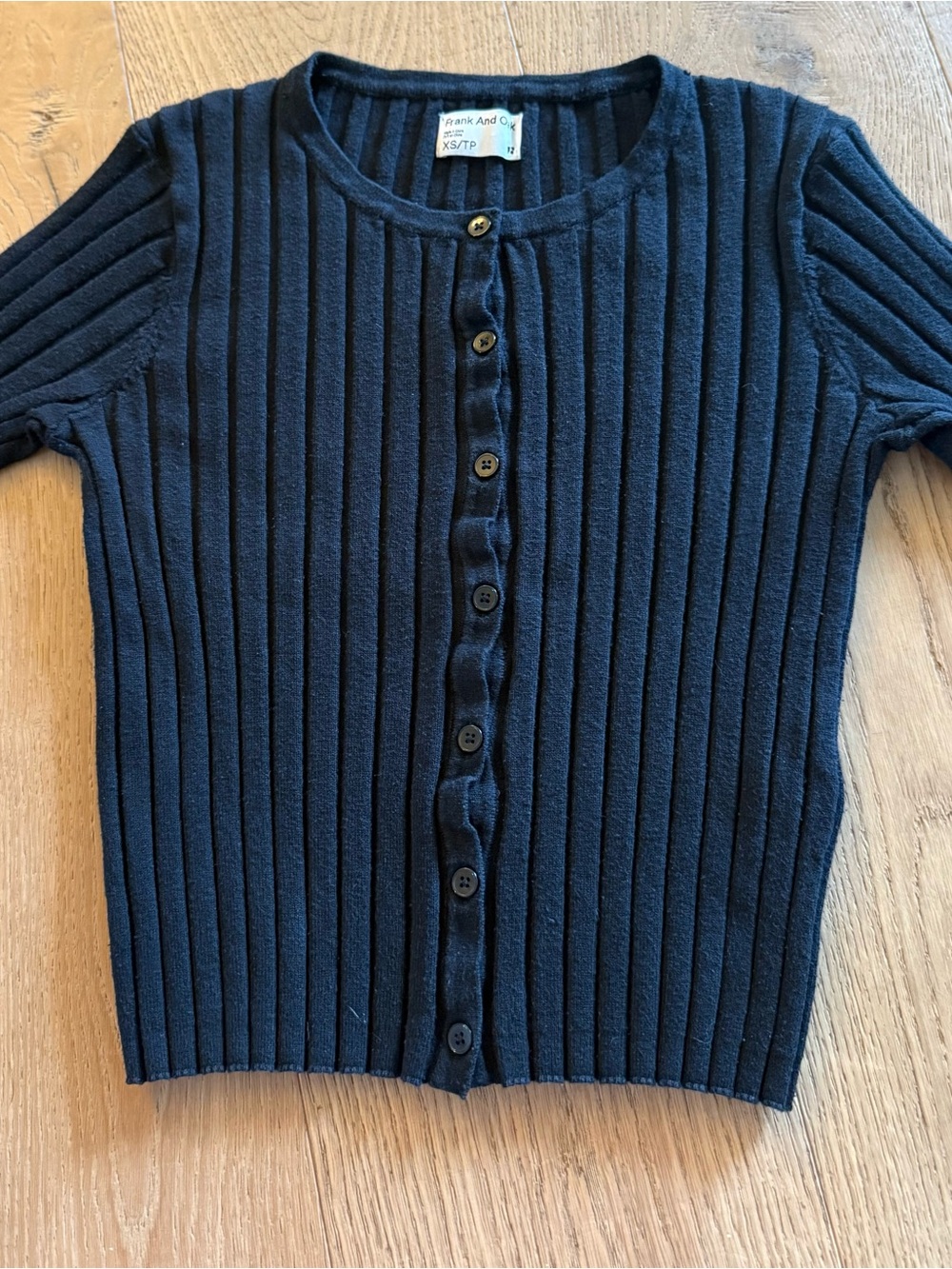 Ribbed Short-Sleeve Button Cardigan - Black